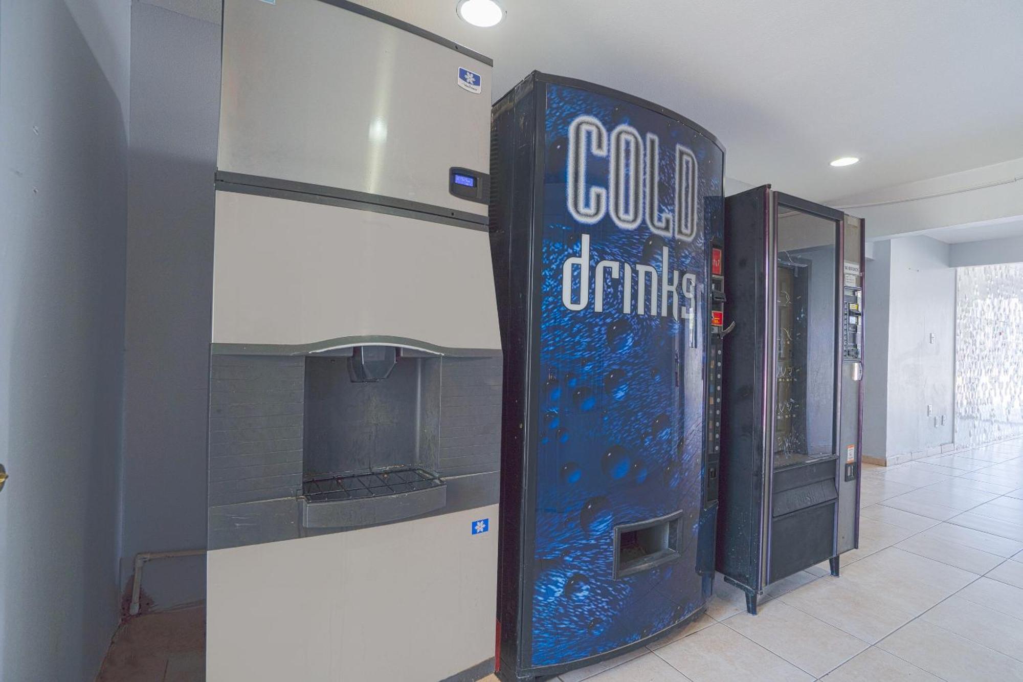 Oyo Hotel Midland Dış mekan fotoğraf